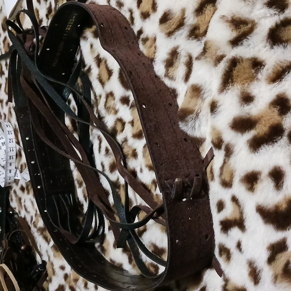 NWOT Suede Bohemian Pinhole Fringe Tie Belt P-size 10 - Picture 6 of 15